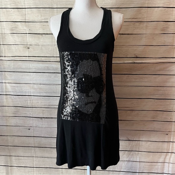 Forever 21 Twenty one Racerback Tank Top Size Medium - Picture 1 of 7